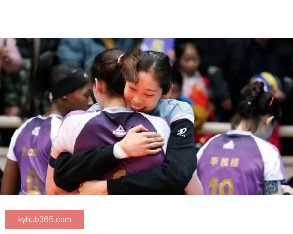 华子坦言比赛替补原因是因内急临时离场上厕所